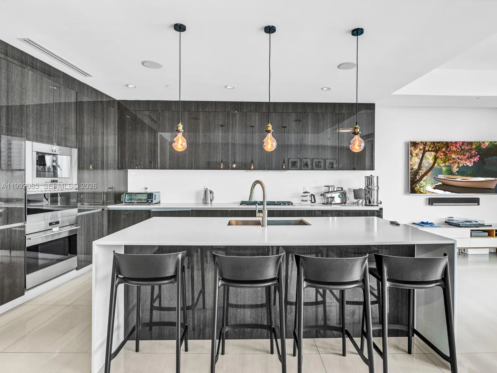 3300 NE 188th St # 511, Aventura FL 33180
