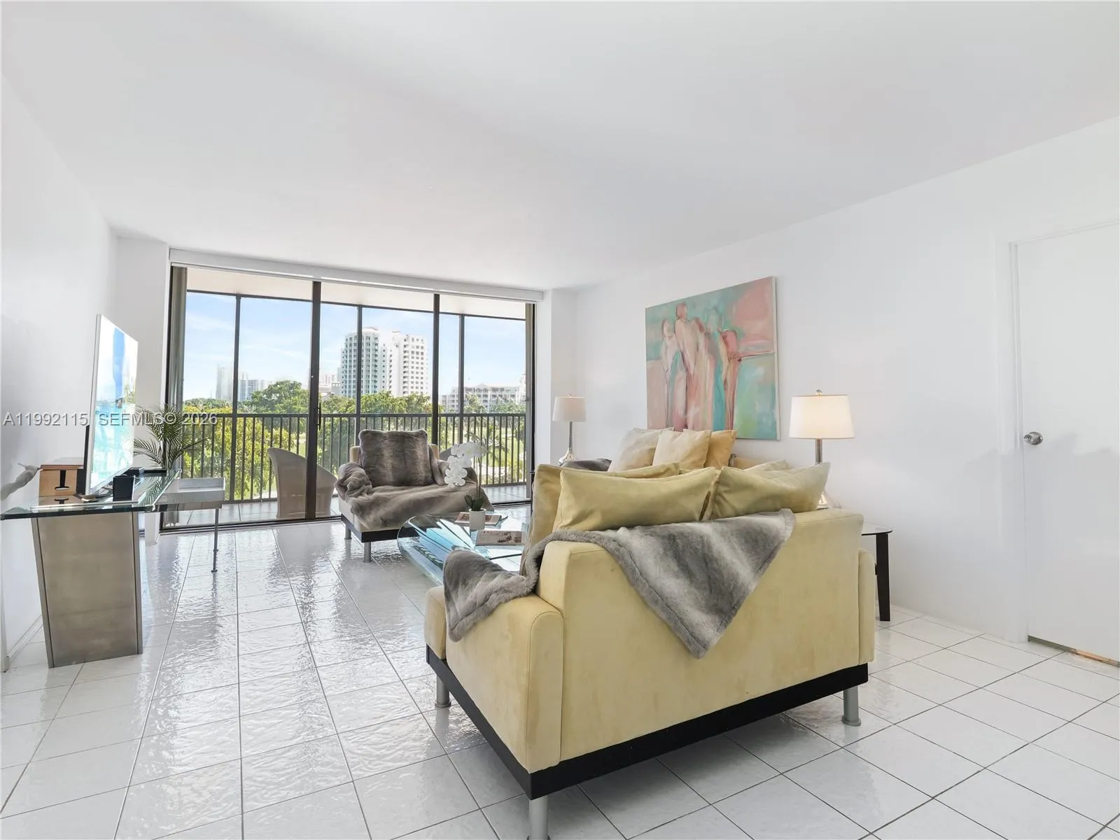 20379 W Country Club Dr # 536, Aventura FL 33180