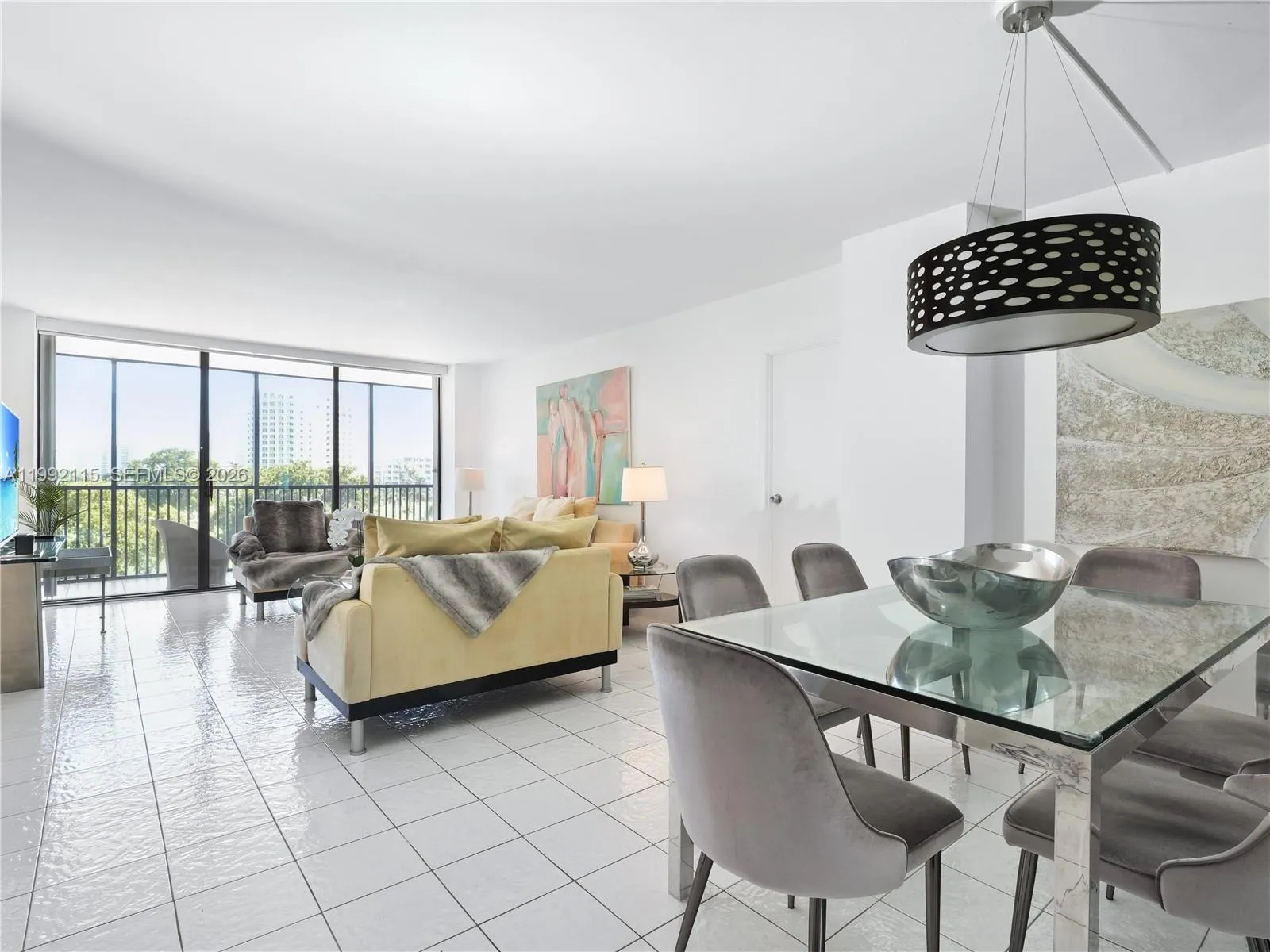 20379 W Country Club Dr # 536, Aventura FL 33180