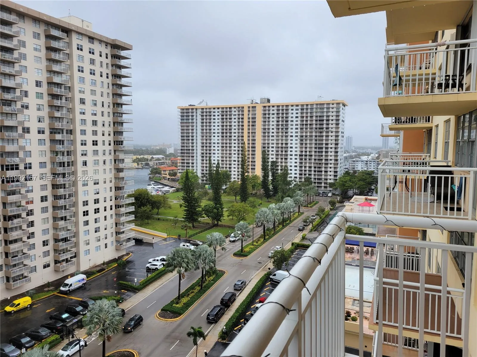 2 bedroom 2 bath for sale at 251 174th St # 1208, Sunny Isles Beach FL 33160