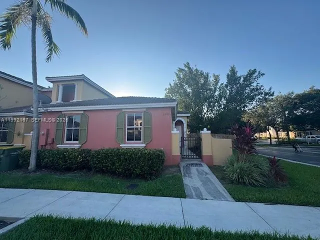 3 bedroom 2 bath for sale at 2288 NE 42 Avenue, Homestead FL 33033