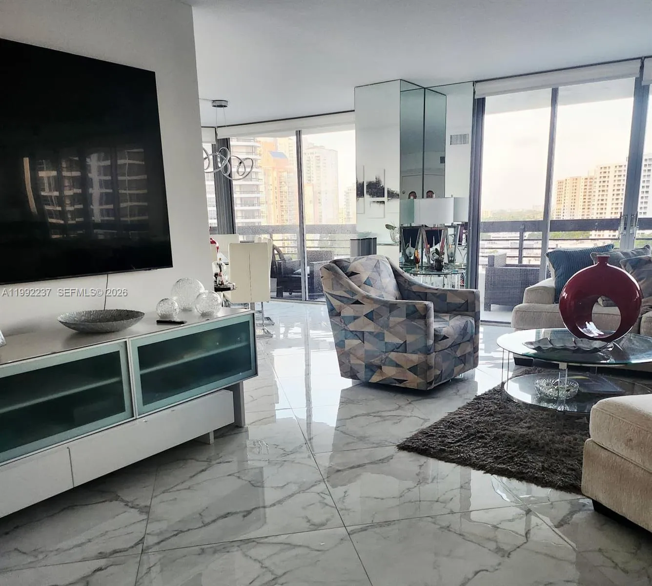 3500 Mystic Pointe Dr # 1201, Aventura FL 33180