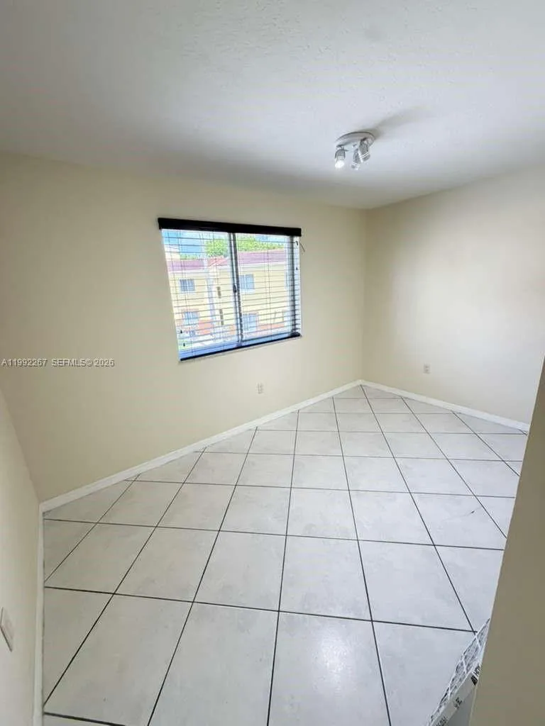 12625 SW 91st St # 209, Miami FL 33186