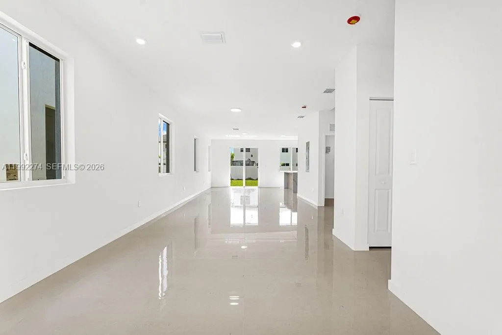 22445 SW 125th Ave # 18A, Miami FL 33170