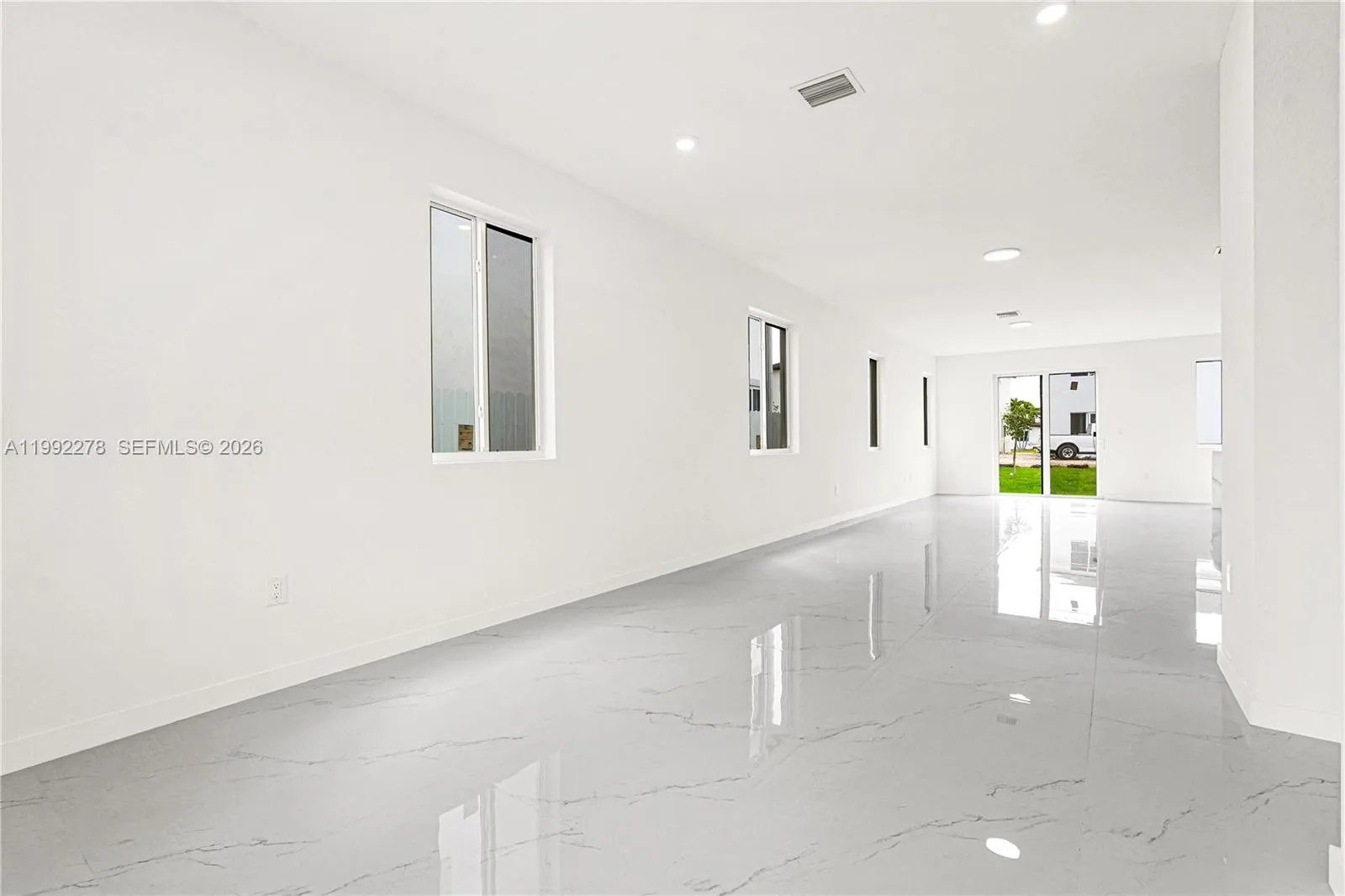 22555 SW 125th Ave, Miami FL 33170