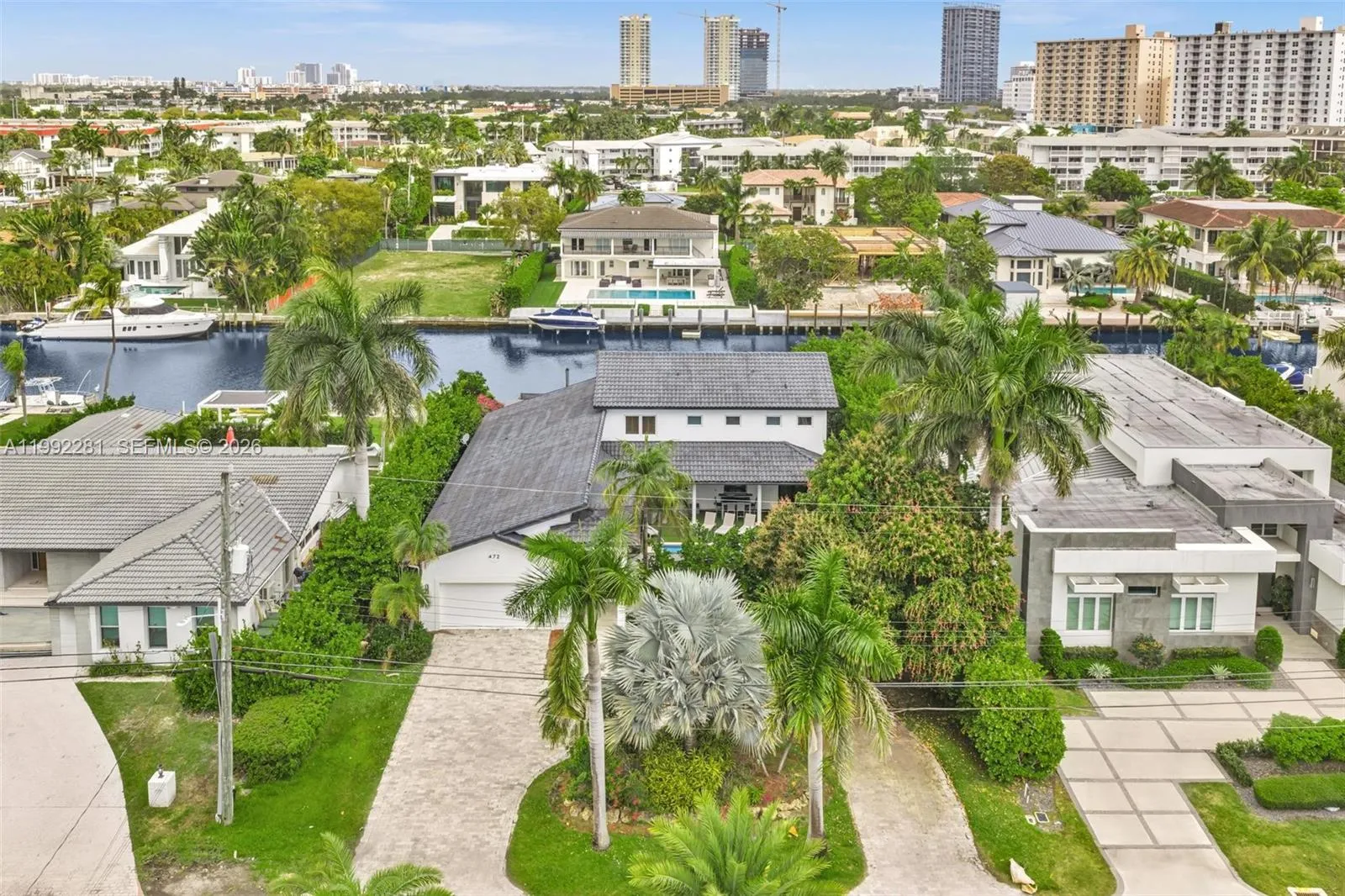 472 Sunset Dr, Hallandale Beach FL 33009