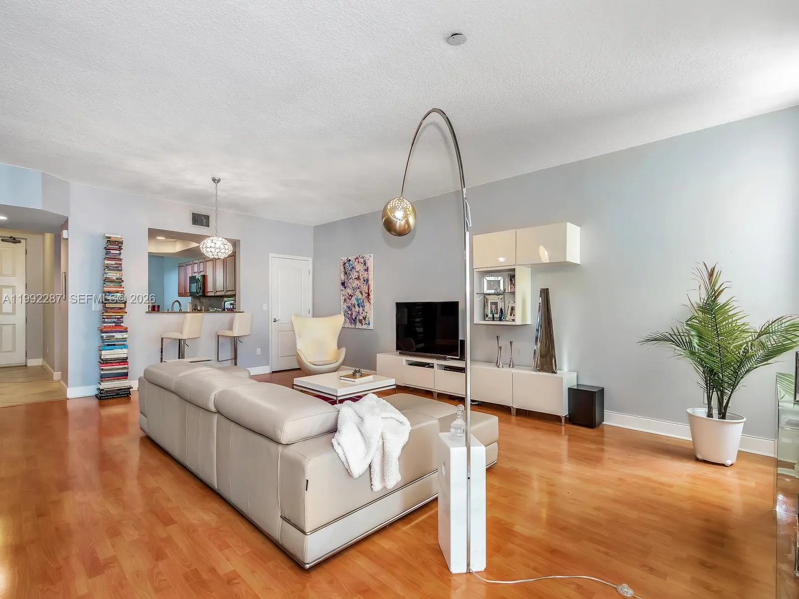 7542 SW 102nd St # 209, Pinecrest FL 33156