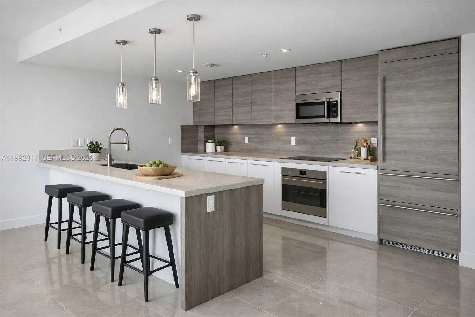 400 Sunny Isles Blvd # 819, Sunny Isles Beach FL 33160