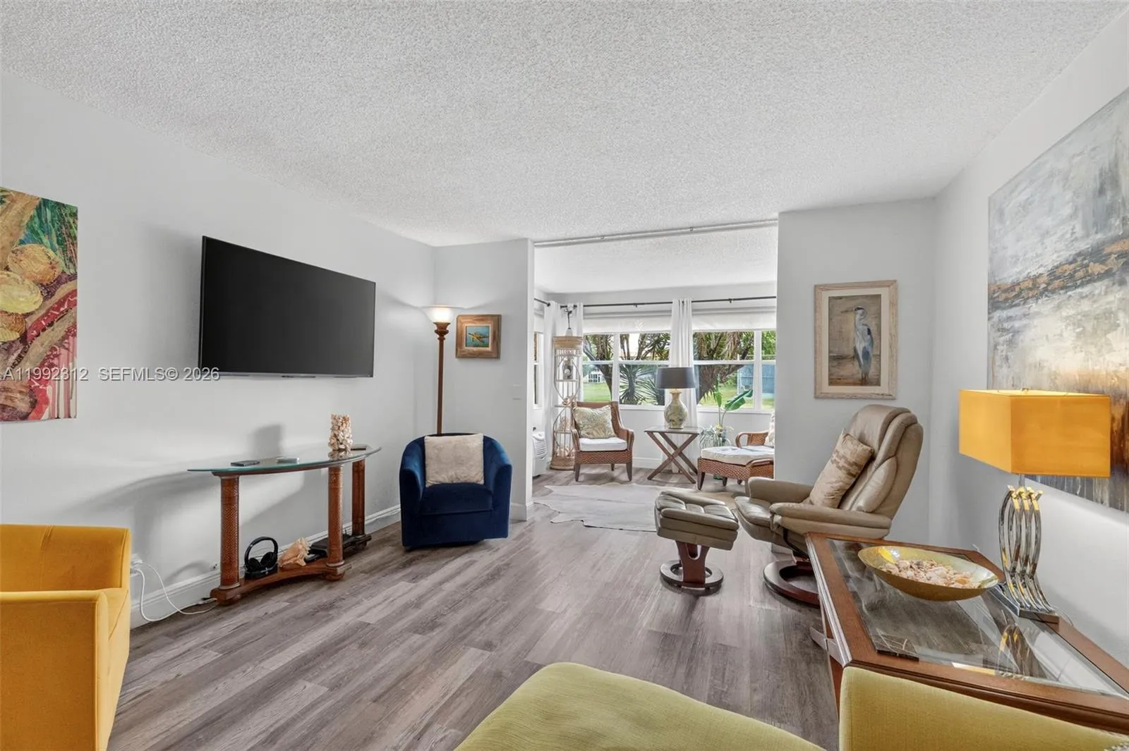 9821 Sunrise Lakes Blvd # 107, Sunrise FL 33322