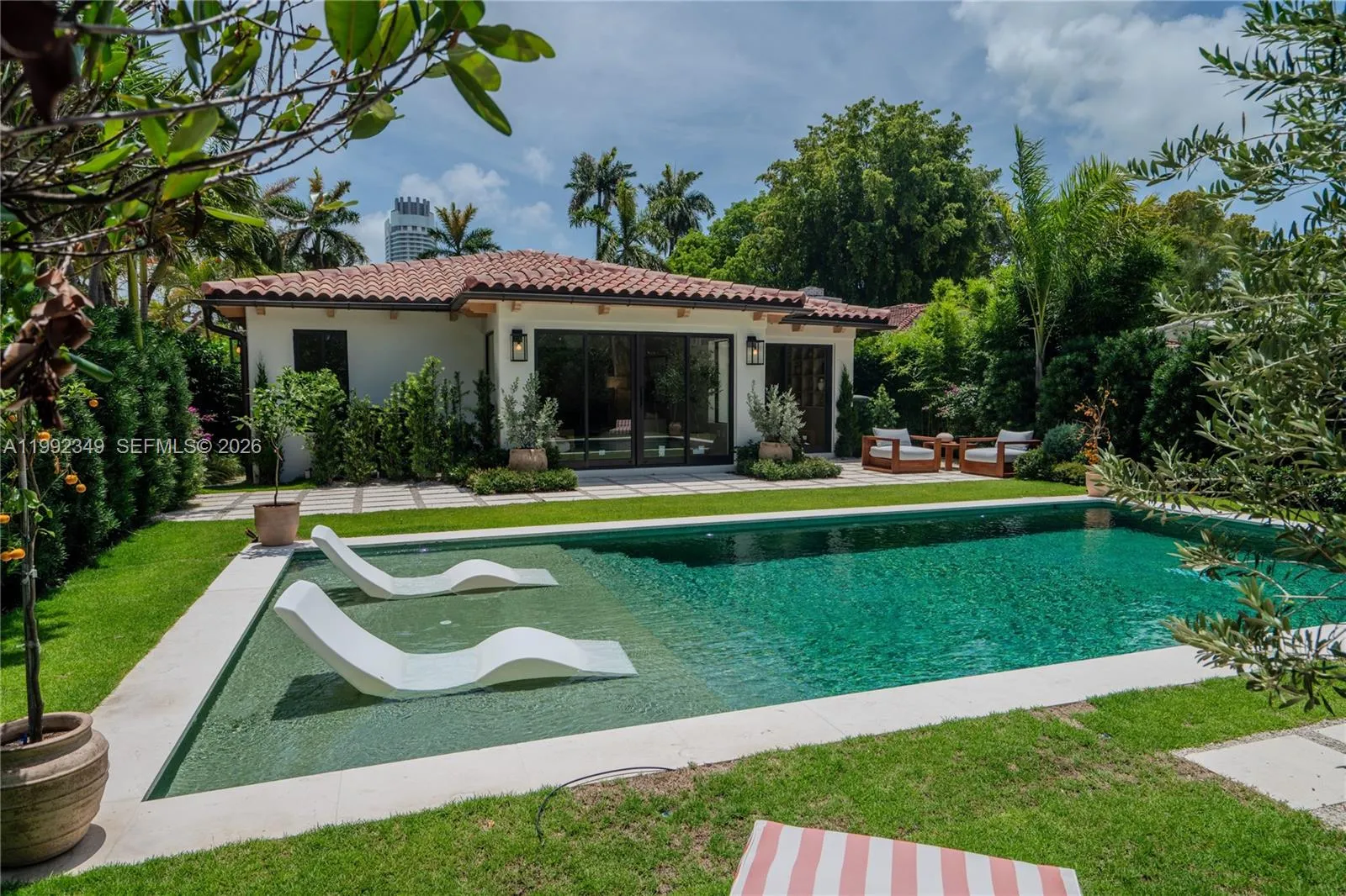 4430 Royal Palm Ave, Miami Beach FL 33140