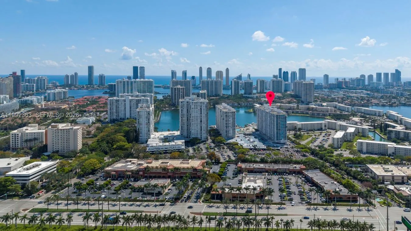 1 bedroom 1 bath for sale at 18011 Biscayne Blvd # 903, Aventura FL 33160