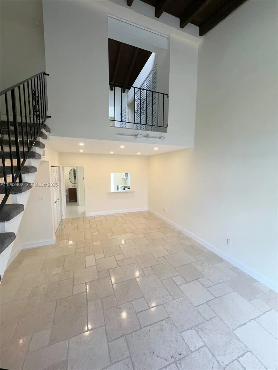 9280 Biscayne Blvd # B, Miami Shores FL 33138