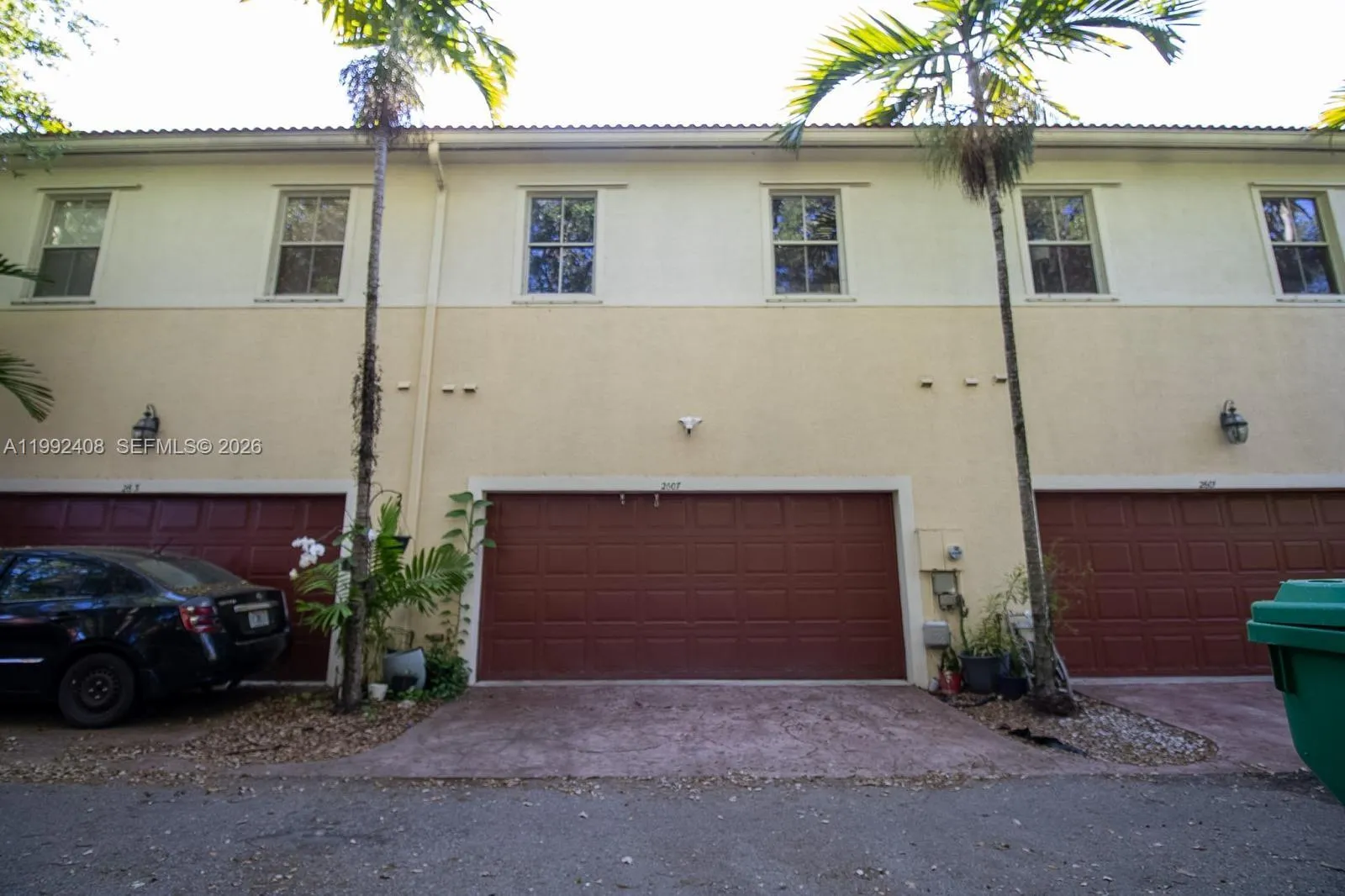 2607 SW 99th Way, Miramar FL 33025