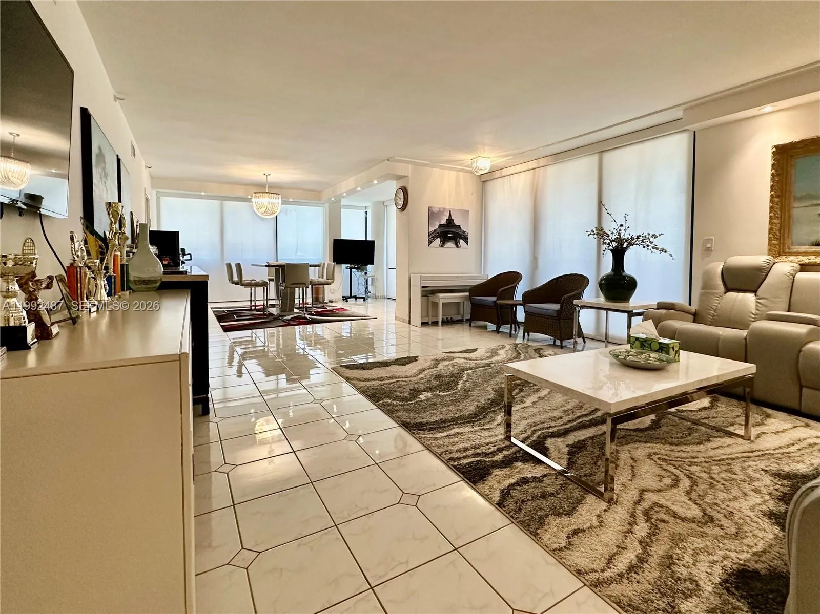 19667 Turnberry Way # 22E, Aventura FL 33180