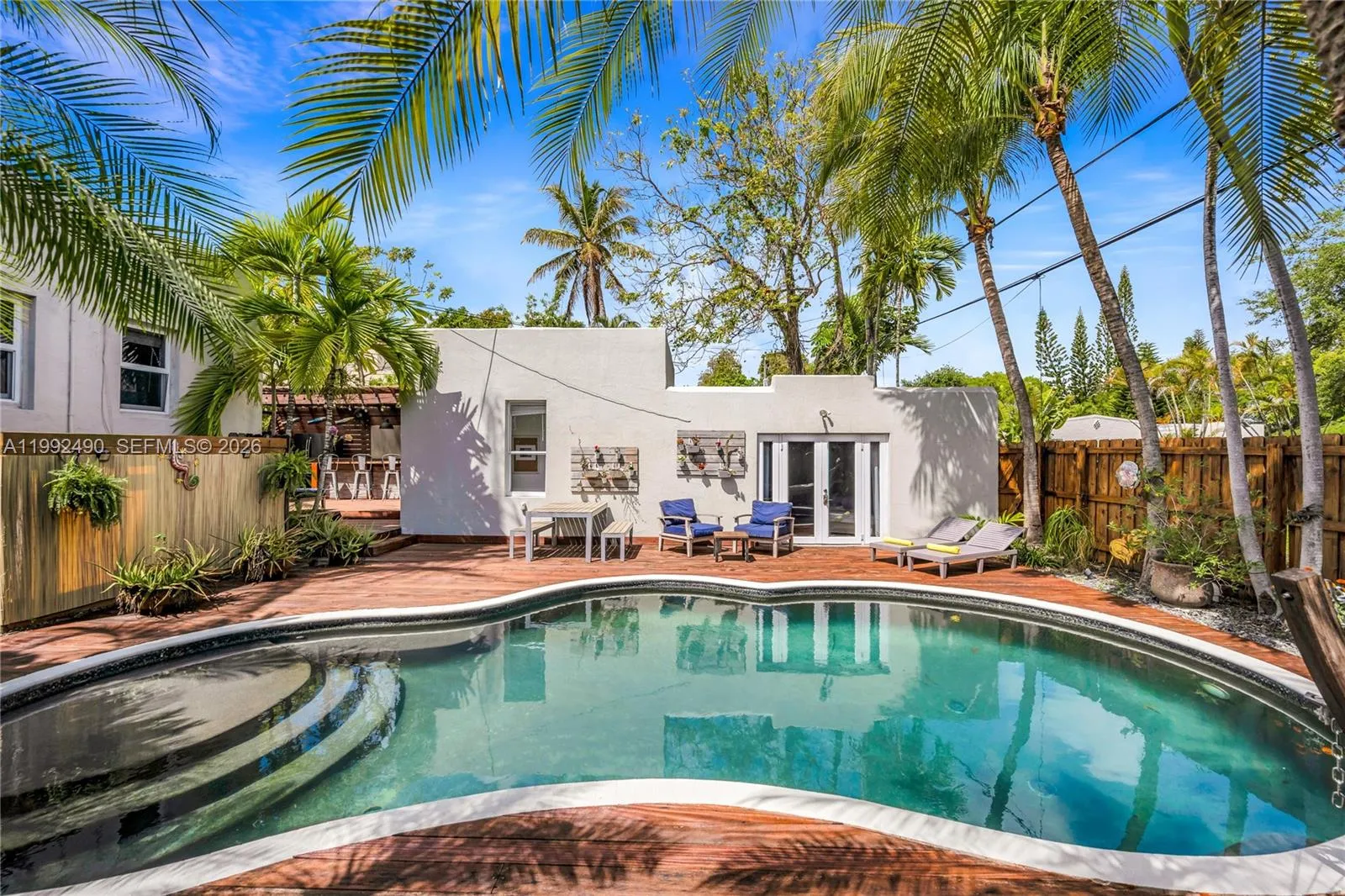 1601 SW 11th Ter, Miami FL 33135