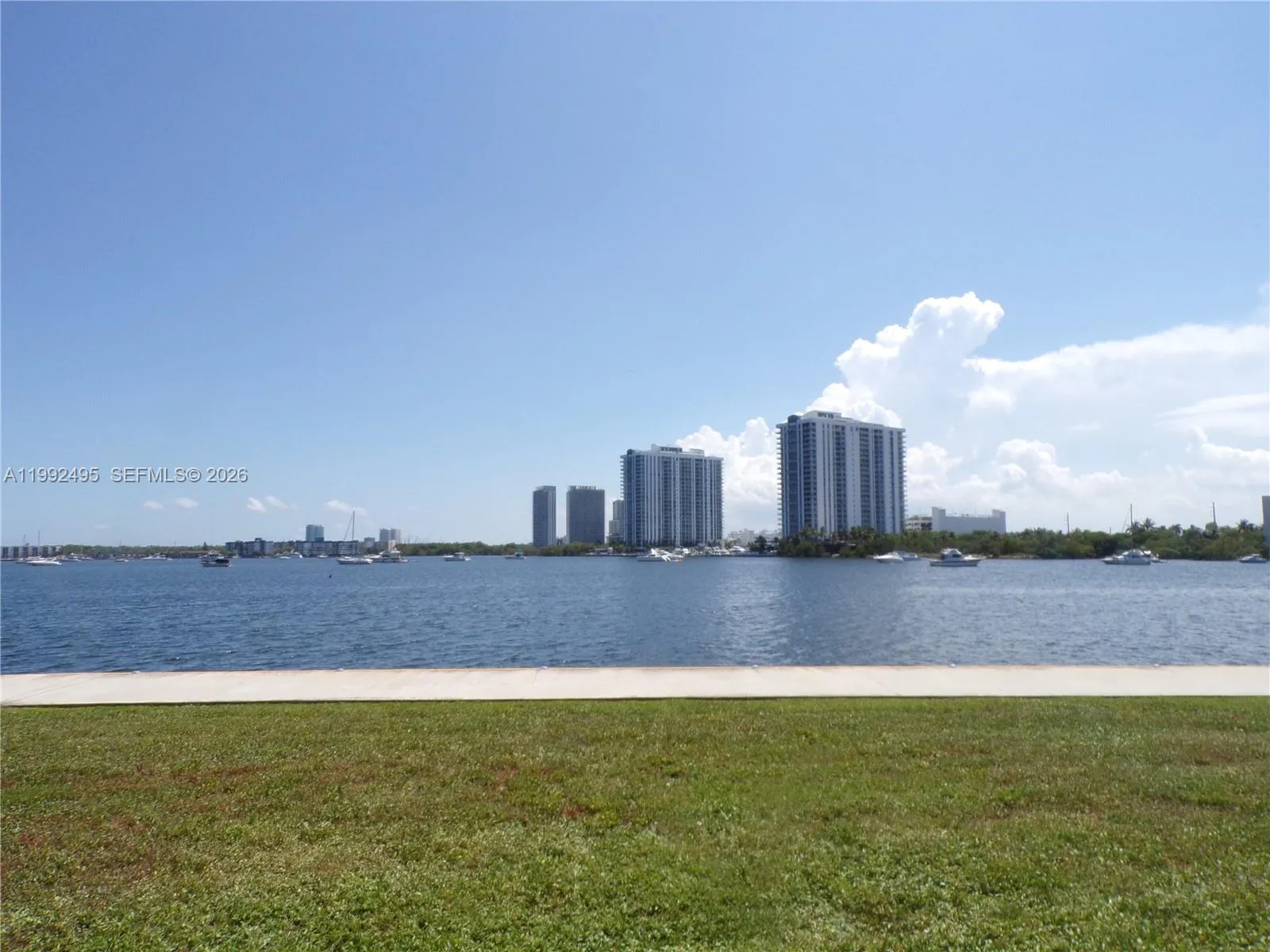 2920 Point East Dr # N111, Aventura FL 33160