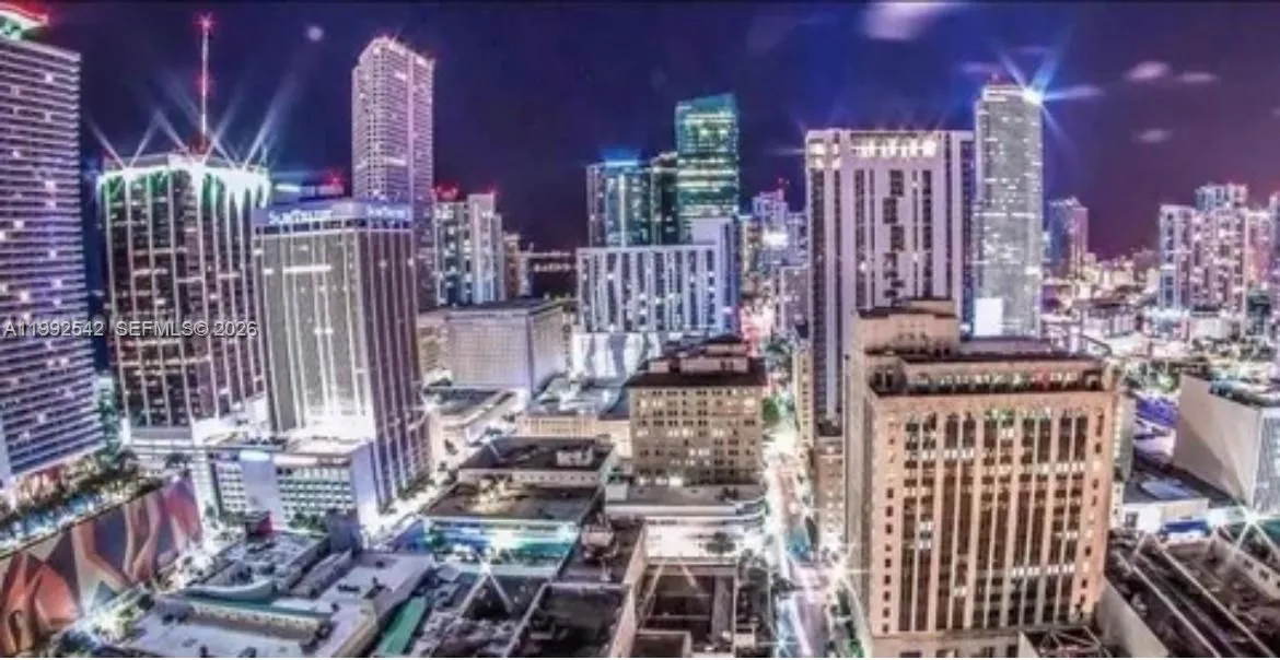 1 bedroom 1 bath for sale at 133 NE 2nd Ave # 3410, Miami FL 33132