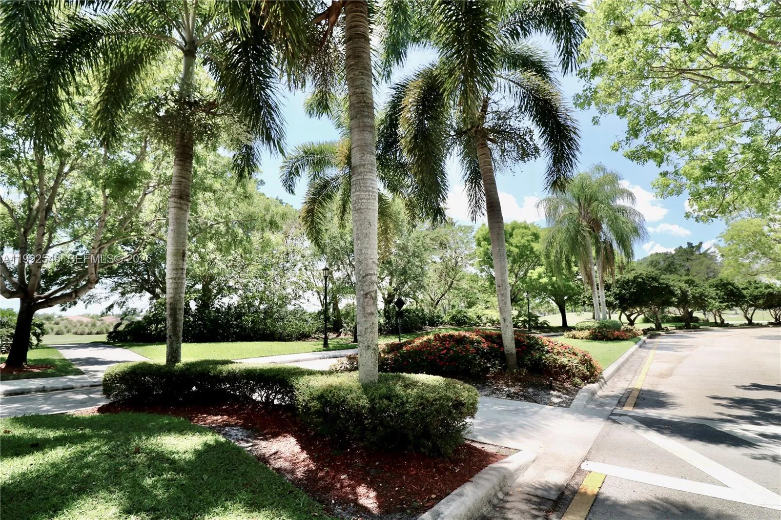 2686 Palmer Pl, Weston FL 33332