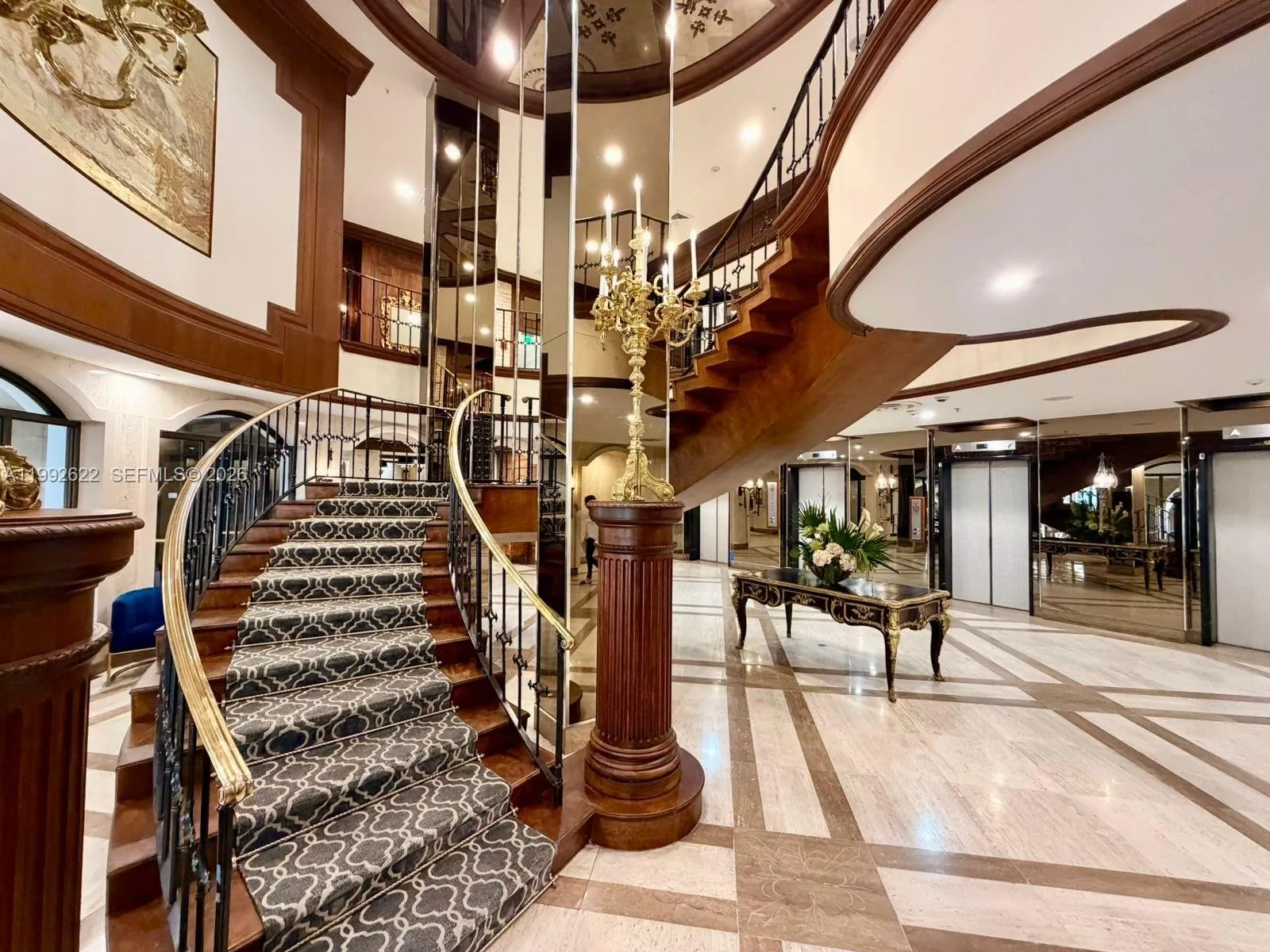 6039 Collins Ave # 1506, Miami Beach FL 33140