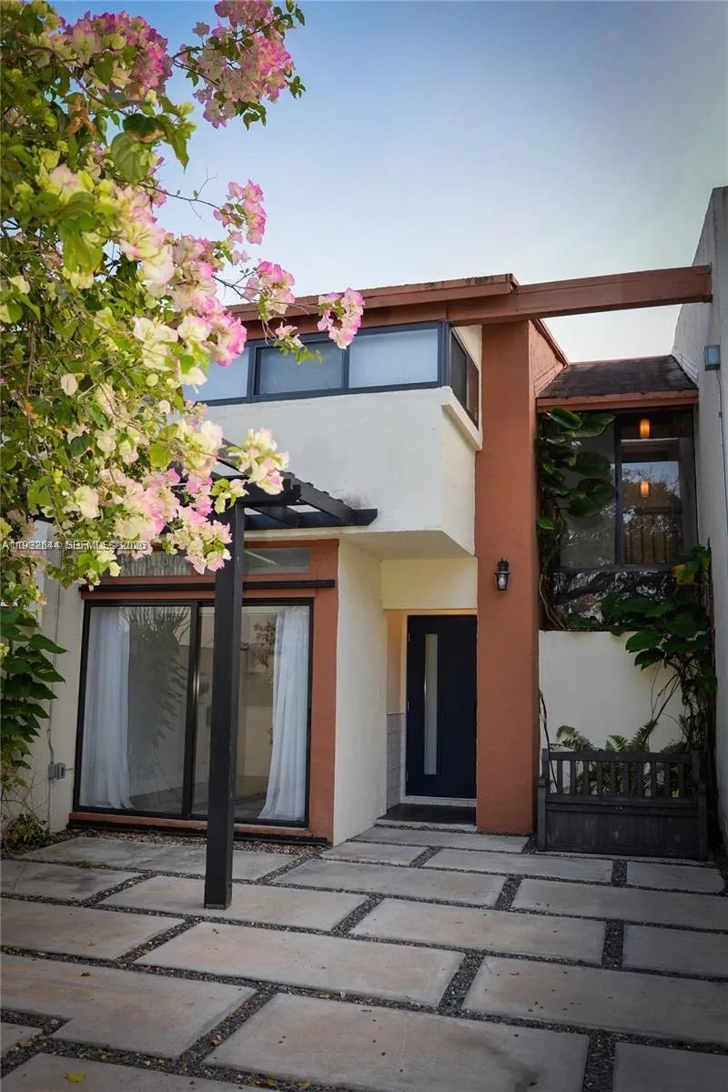 7849 SW 103rd Pl, Miami FL 33173