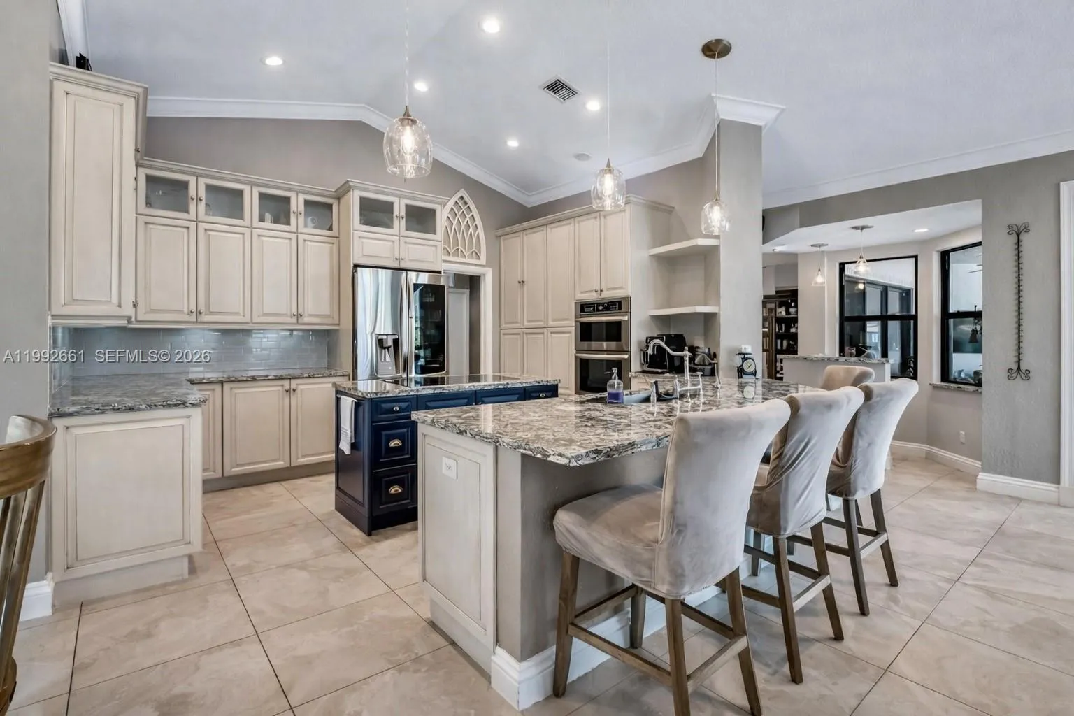 343 Coconut Cir, Weston FL 33326