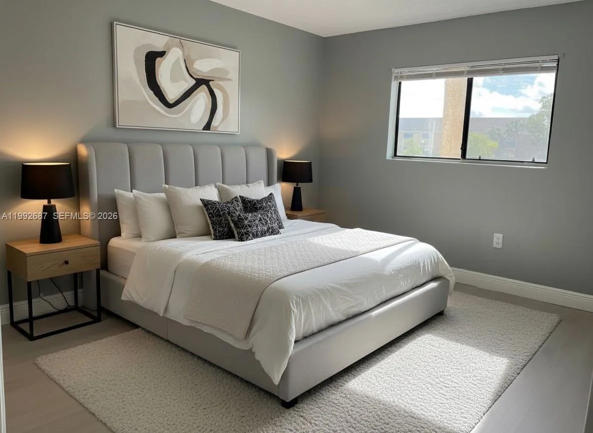 350 W Palm Cir W # 201, Pembroke Pines FL 33025