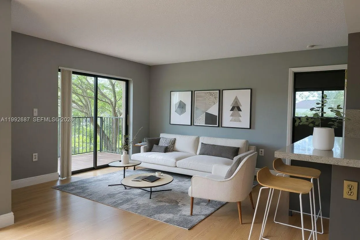 350 W Palm Cir W # 201, Pembroke Pines FL 33025