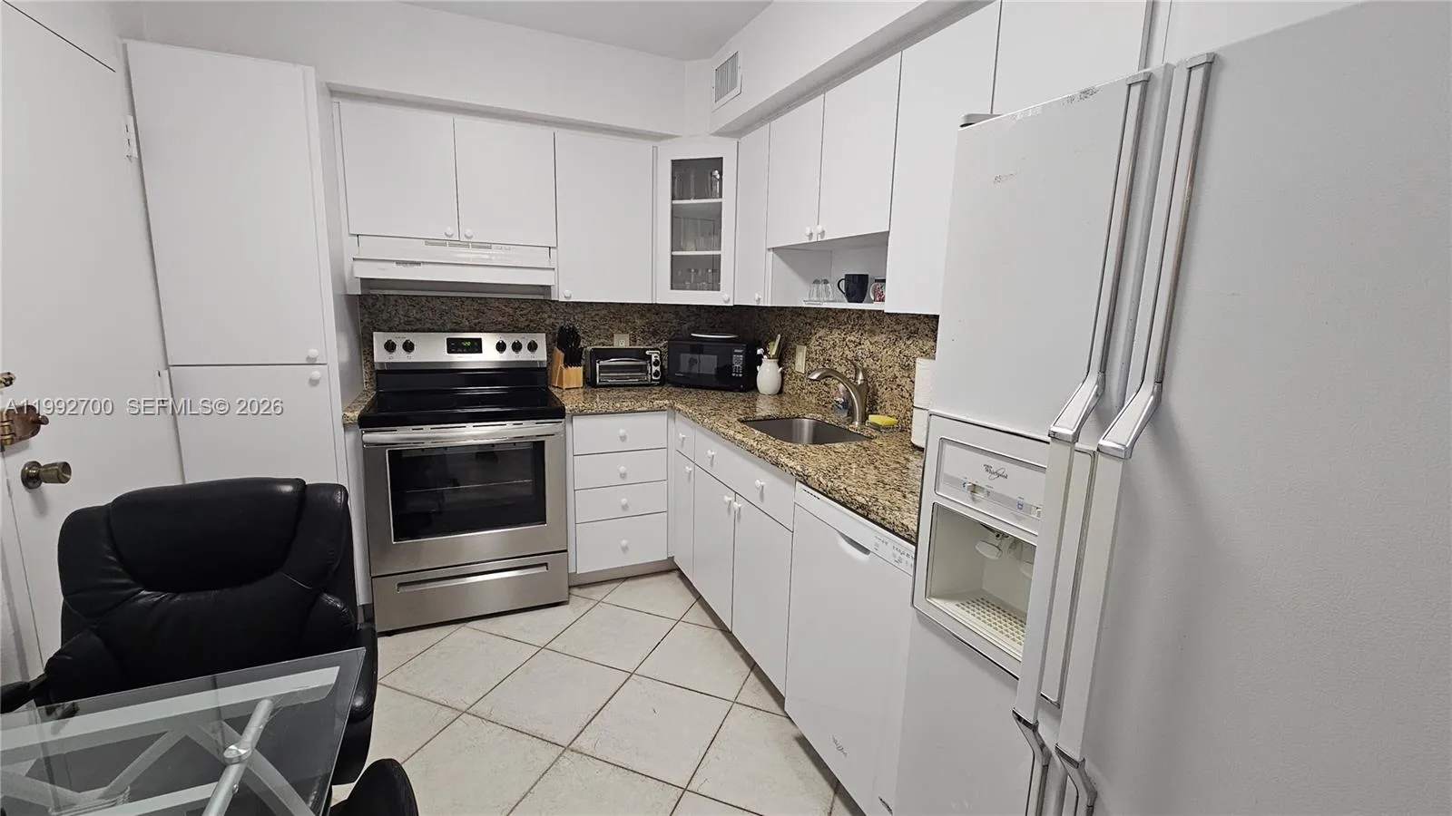 1980 S Ocean Dr # 15K, Hallandale Beach FL 33009