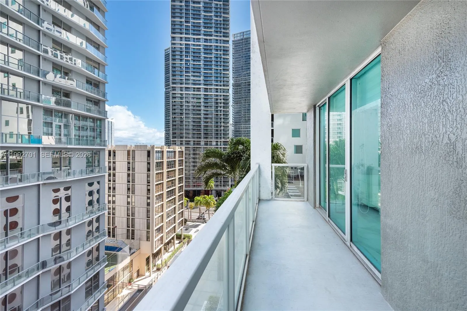 55 SE 6 ST # 1207, Miami FL 33131