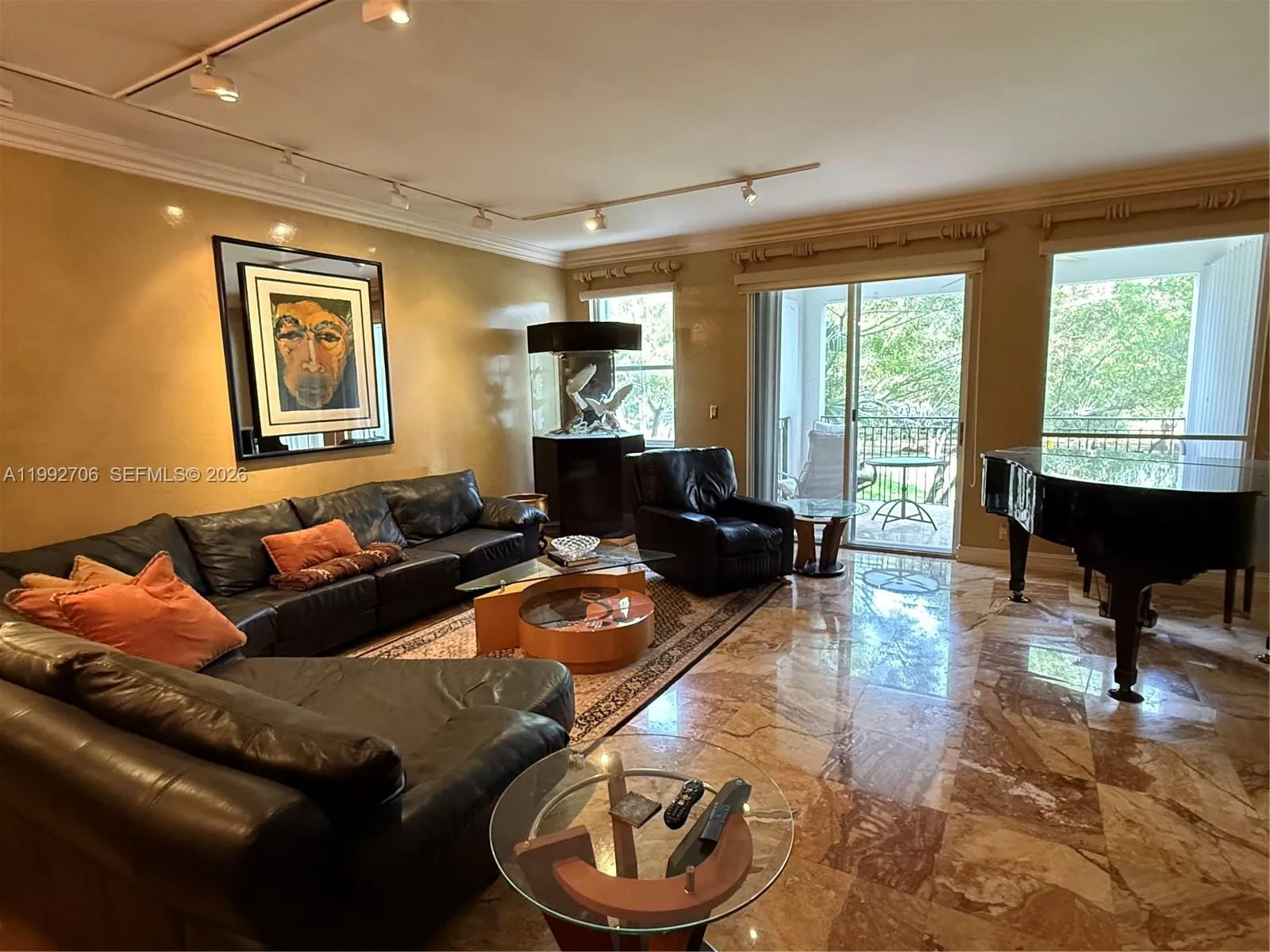 3700 Island Blvd # C203, Aventura FL 33160