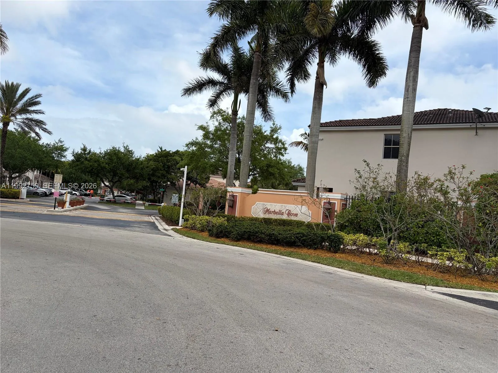 2281 NE 42nd Ave # 2281, Homestead FL 33033