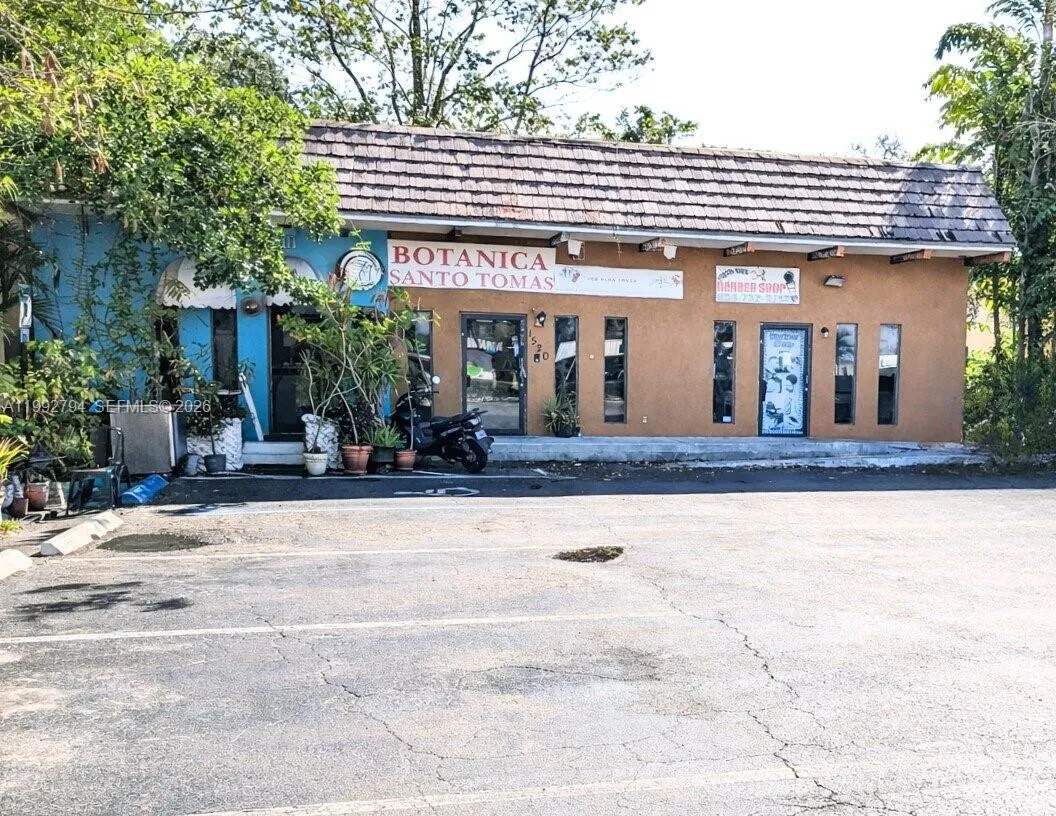 for sale at 1518-1522 NE 4th Ave, Fort Lauderdale FL 33304