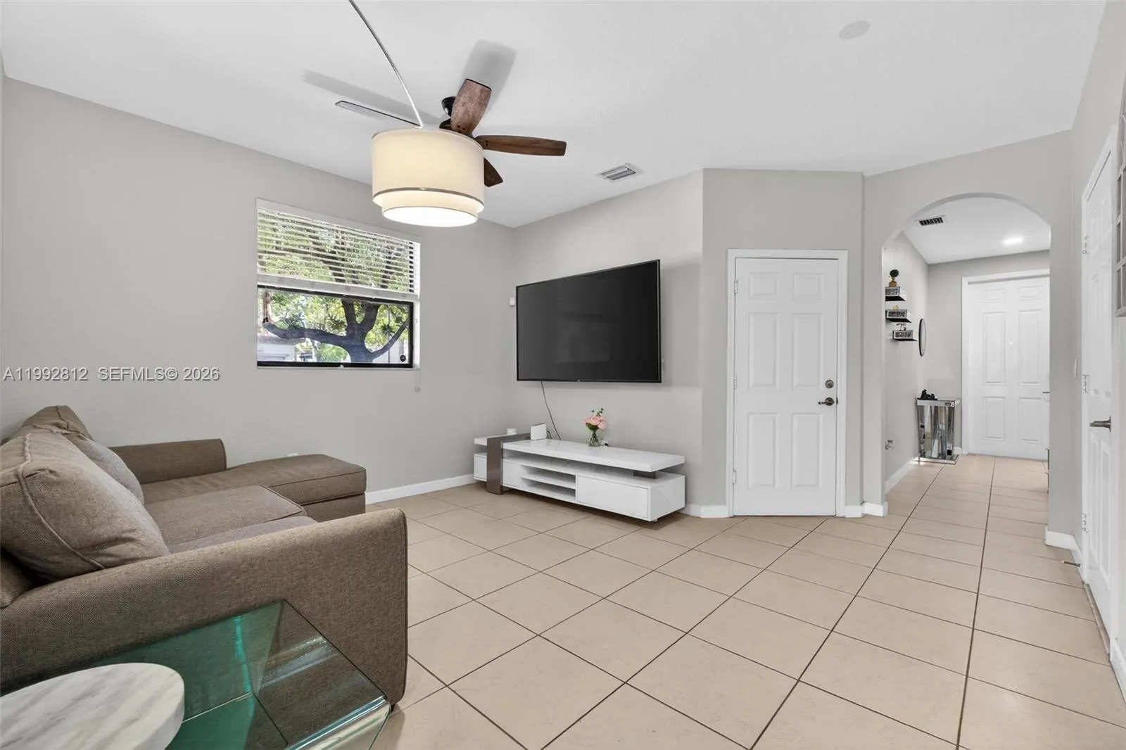 9807 NW 88th Ter, Doral FL 33178