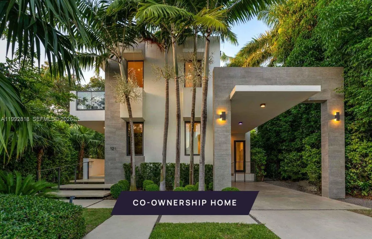 5 bedroom 6 bath for sale at 121 2nd Dilido Ter. Share A, Miami Beach FL 33139