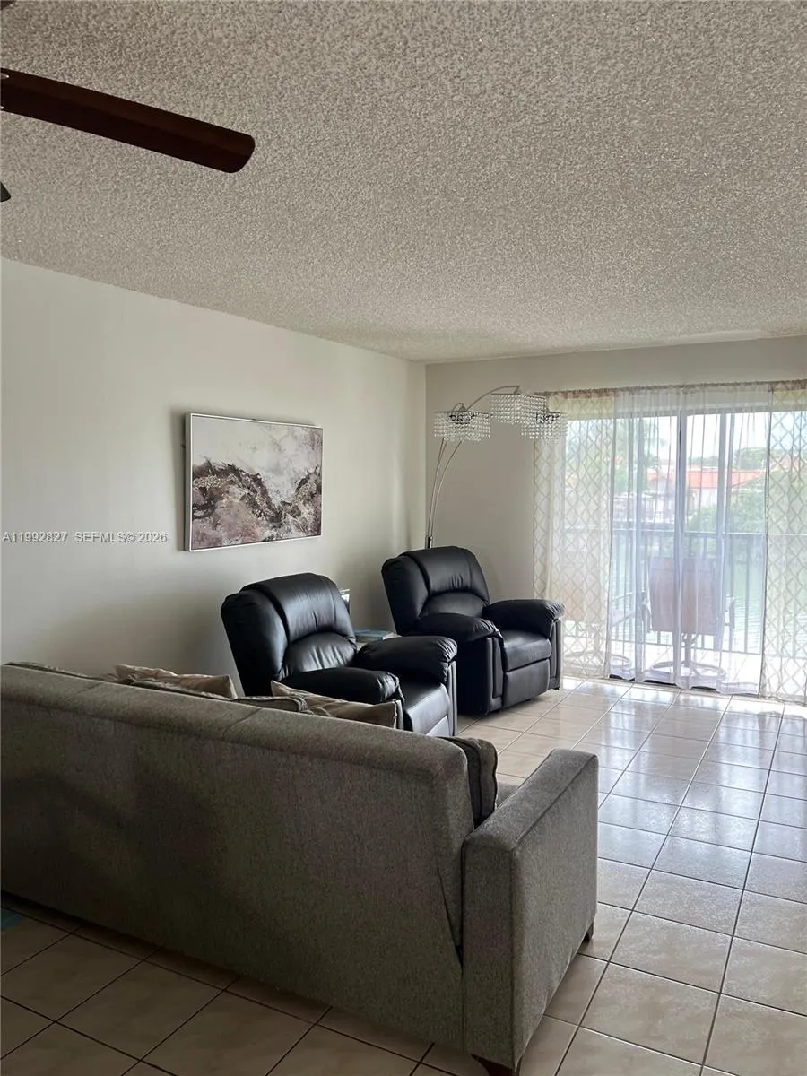 6465 W 27th Ave # 202, Hialeah FL 33016