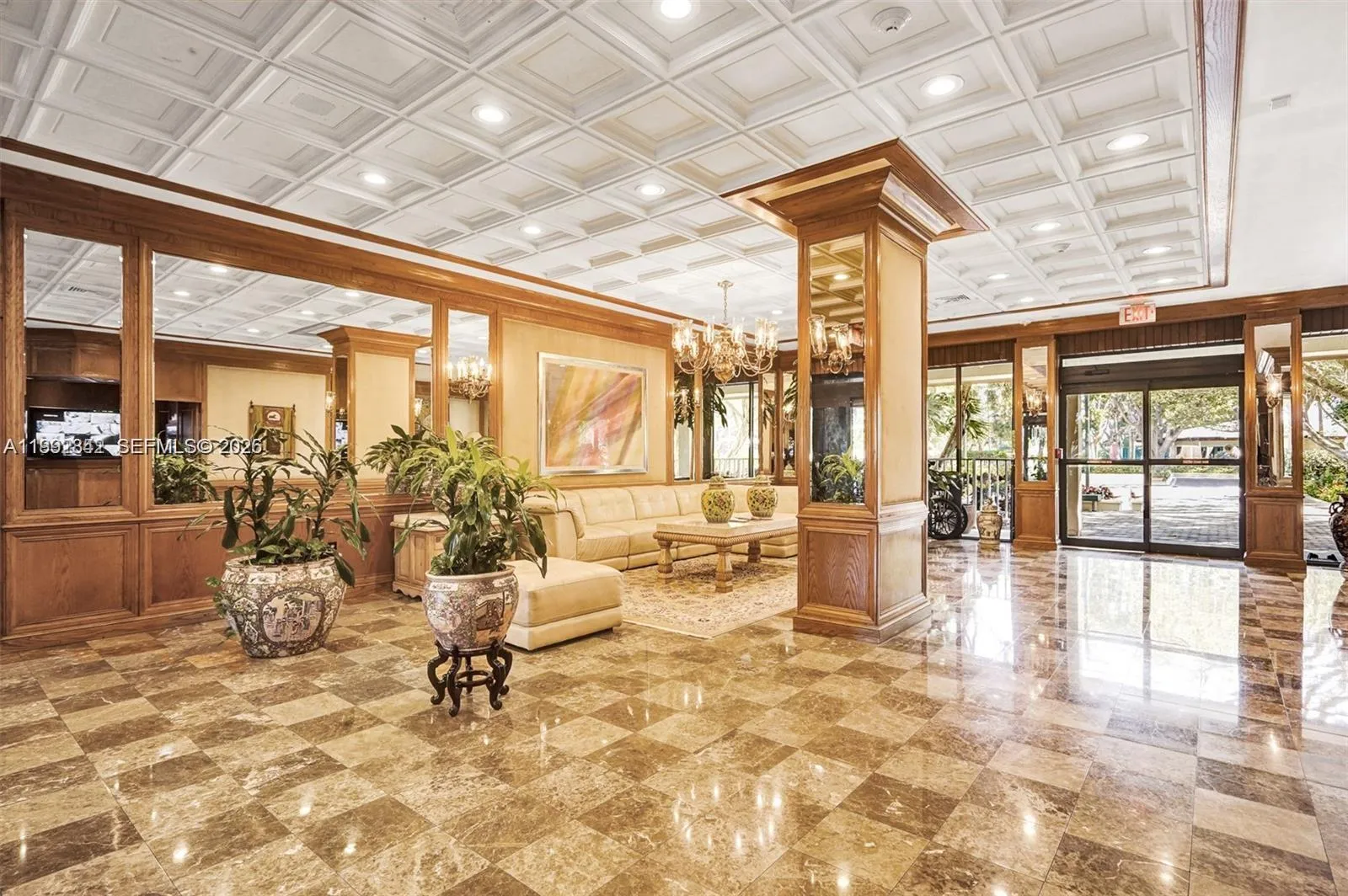 11111 Biscayne Blvd # 7E, Miami FL 33181