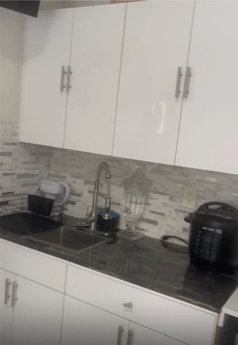 14554 SW 161 Ct, Miami FL 33196
