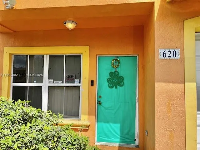 3 bedroom 2 bath for sale at 620 SW 7th Ter, Florida City FL 33034