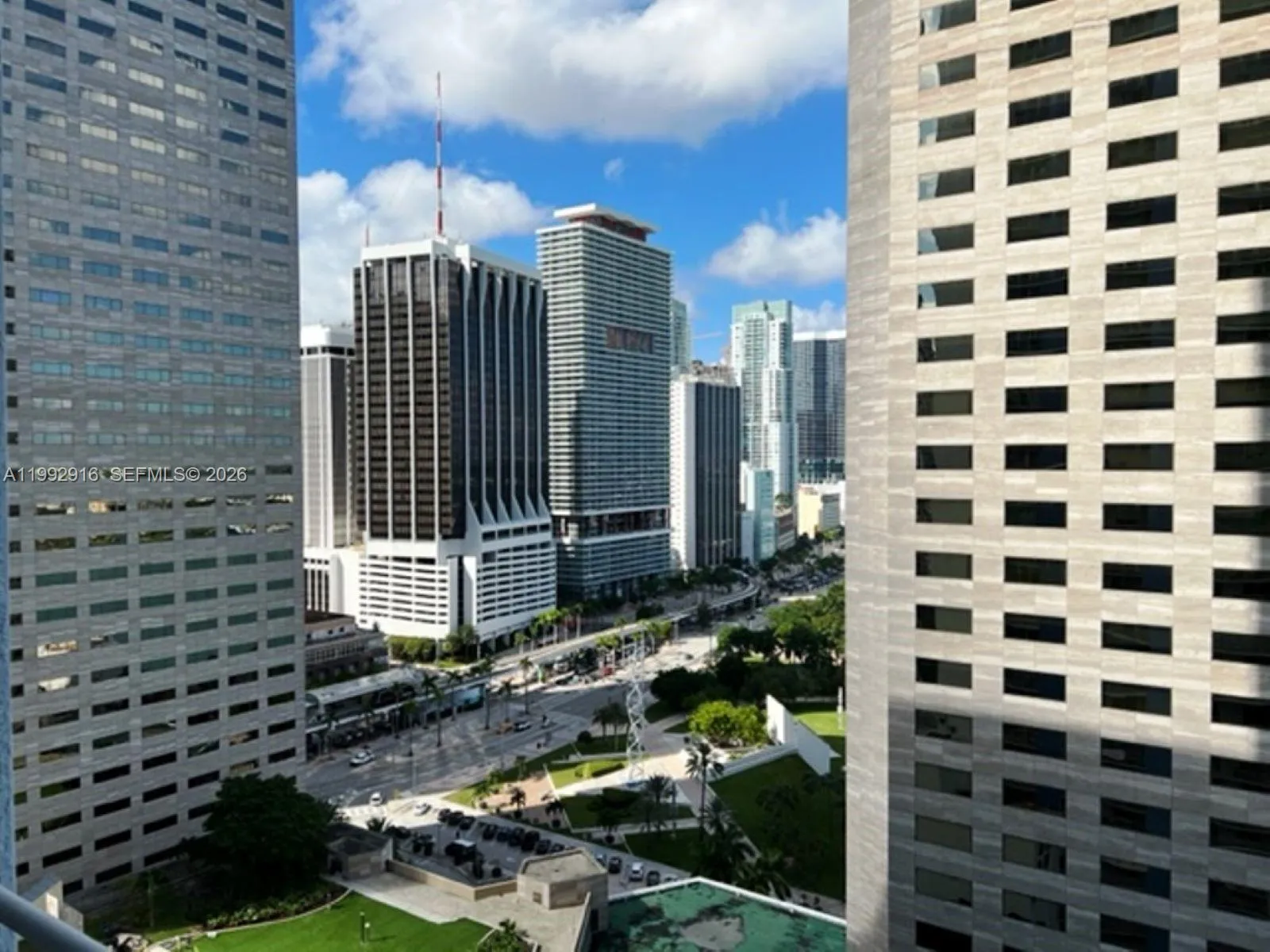 335 S Biscayne Blvd # 2406, Miami FL 33131