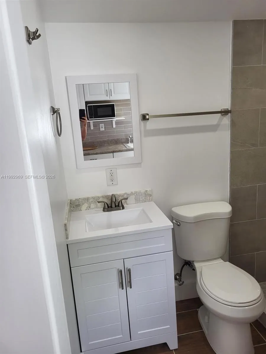 11875 SW 186th St # 1, Miami FL 33177