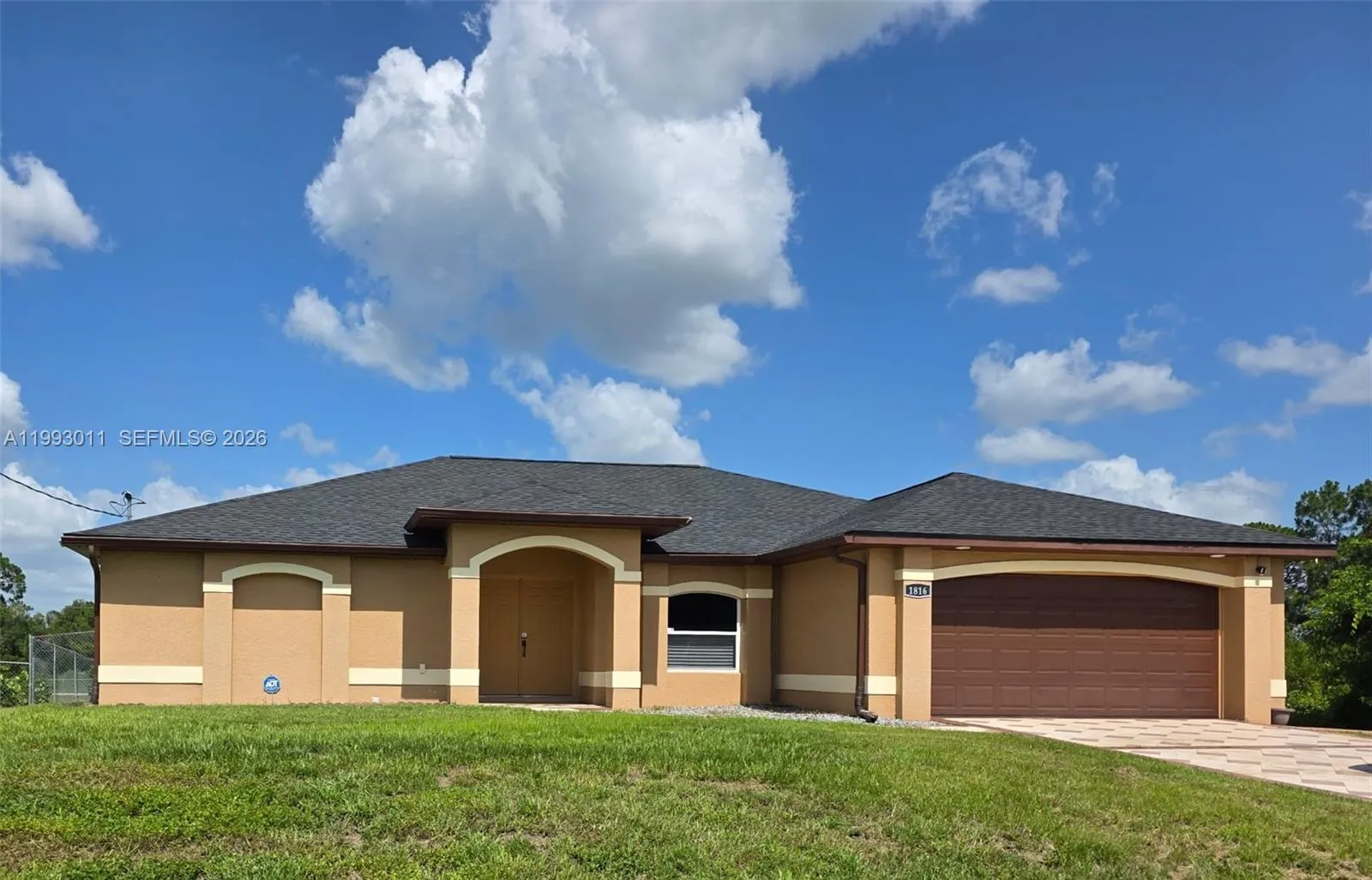 1816 Tomaso Ave, Lehigh Acres FL 33972