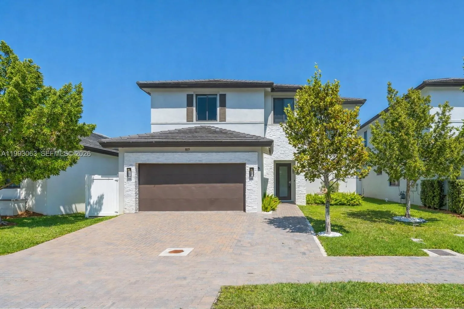 4 bedroom 3 bath for sale at 8019 NW 46th Ter, Doral FL 33166