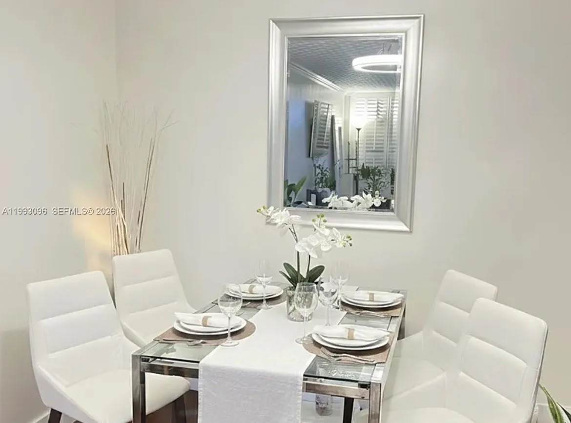 2450 NE 135th St # 103, North Miami FL 33181