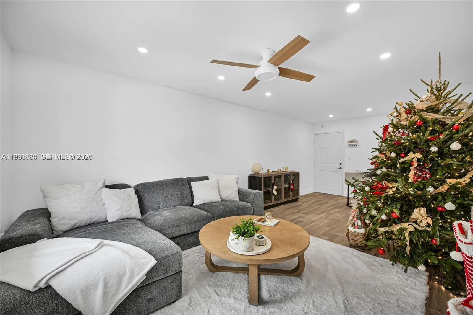 8609 SW 68th Ct # 24, Pinecrest FL 33156