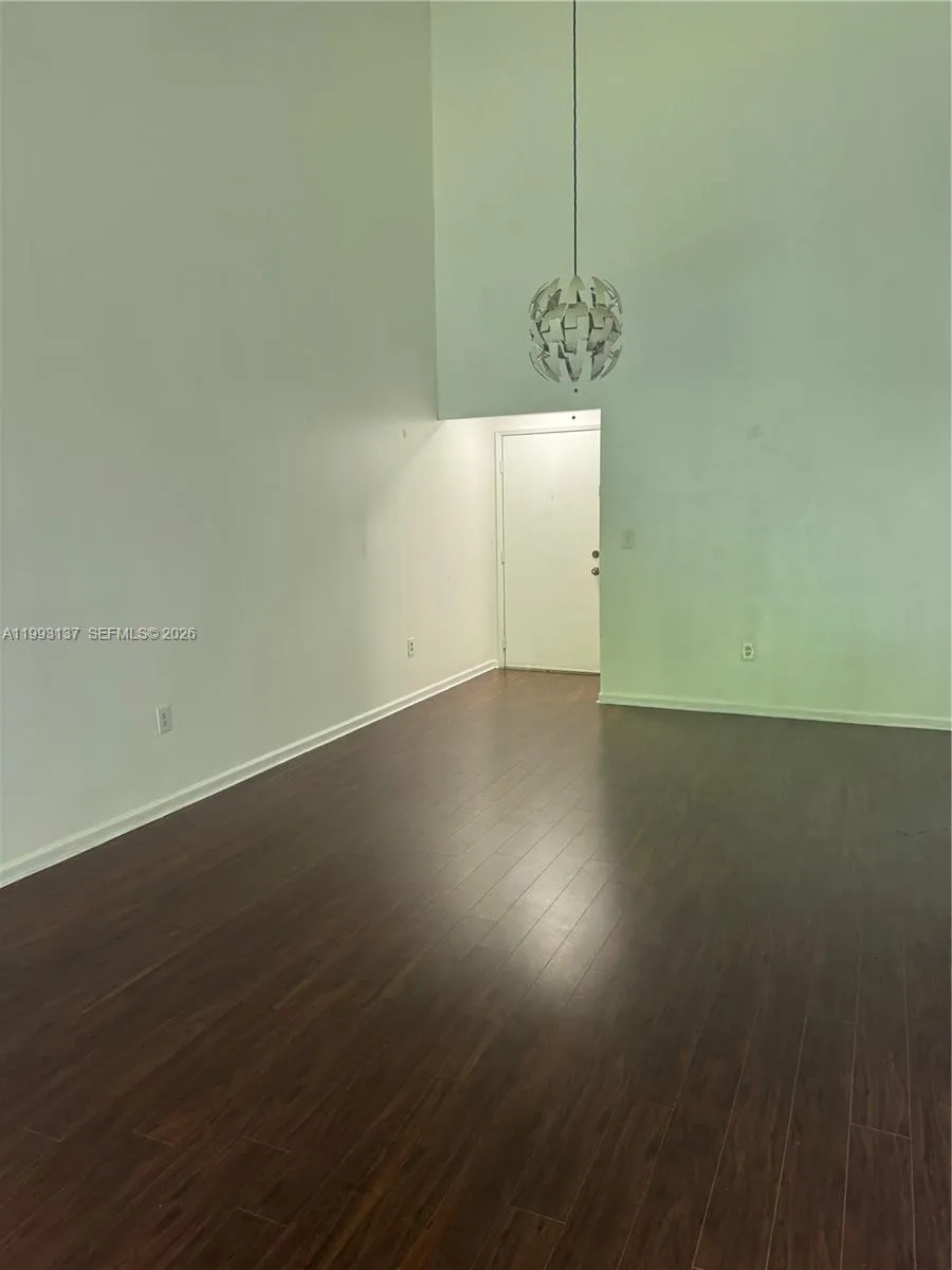 10233 NW 9th St Cir # 1, Miami FL 33172