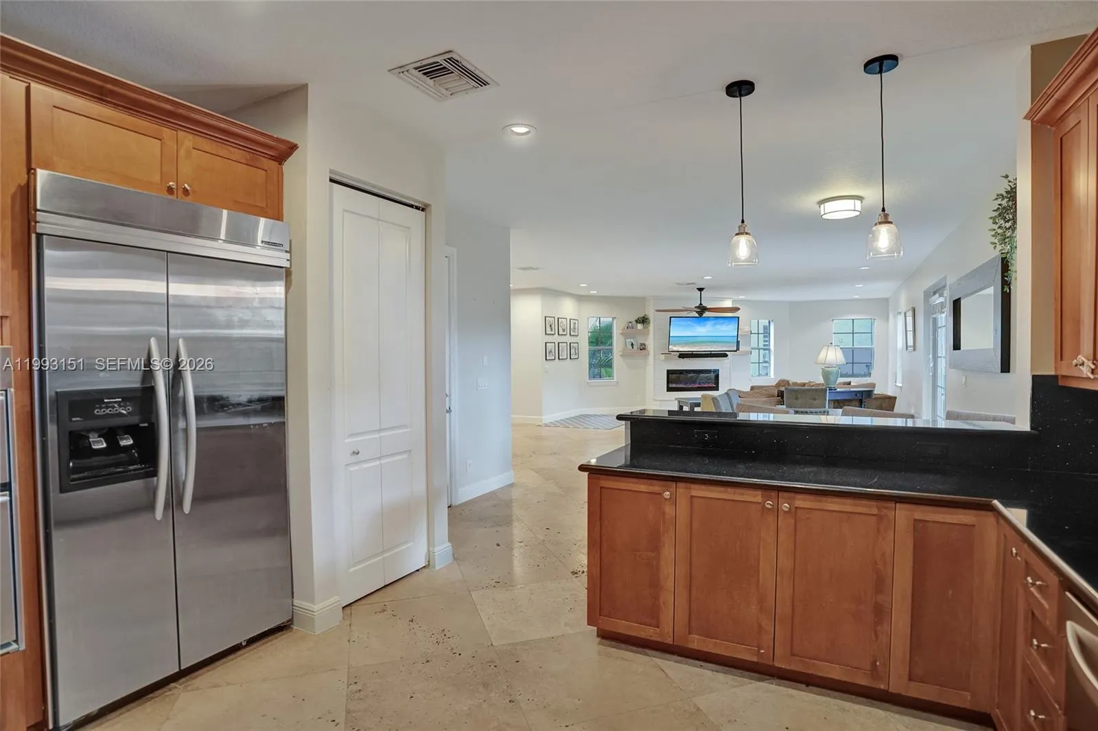 822 SW 10th St, Fort Lauderdale FL 33315