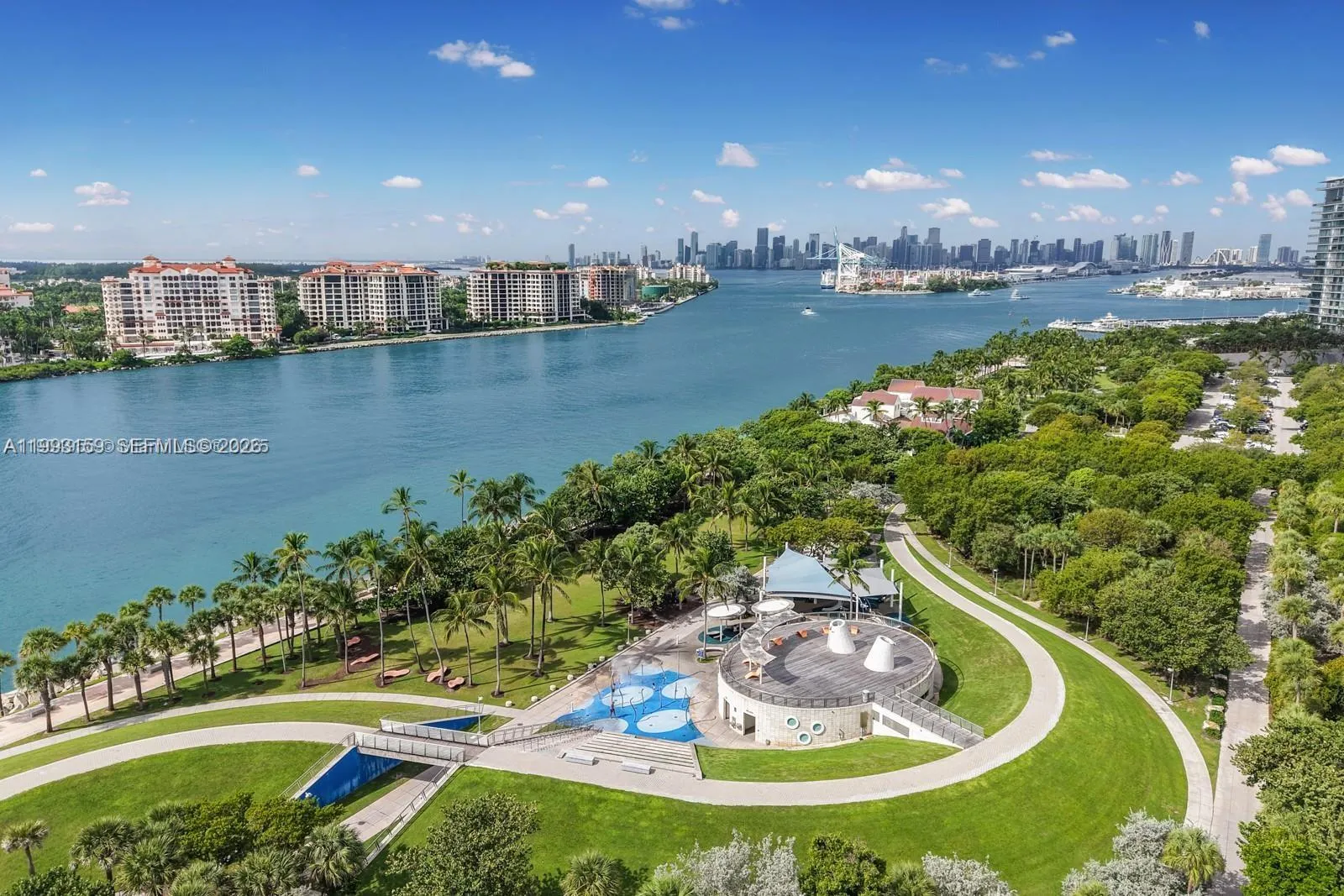 3 bedroom 2 bath for sale at 300 S Pointe Drive # 801, Miami Beach FL 33139