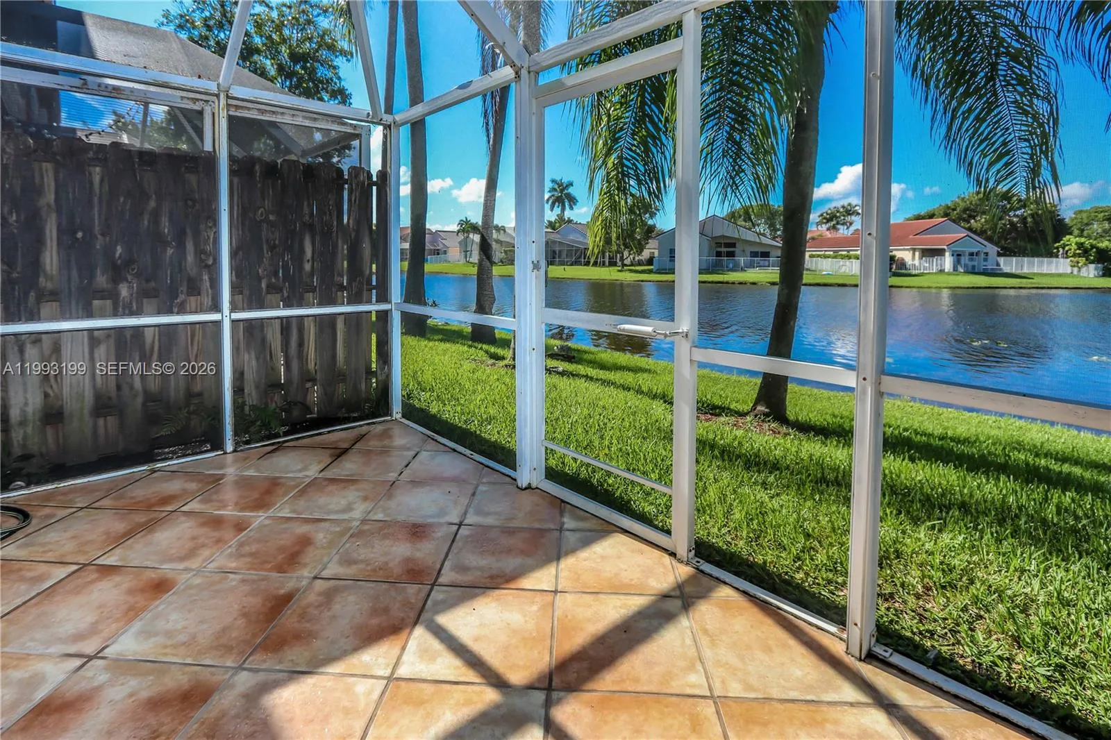 1337 Presidio Dr # 40, Weston FL 33327