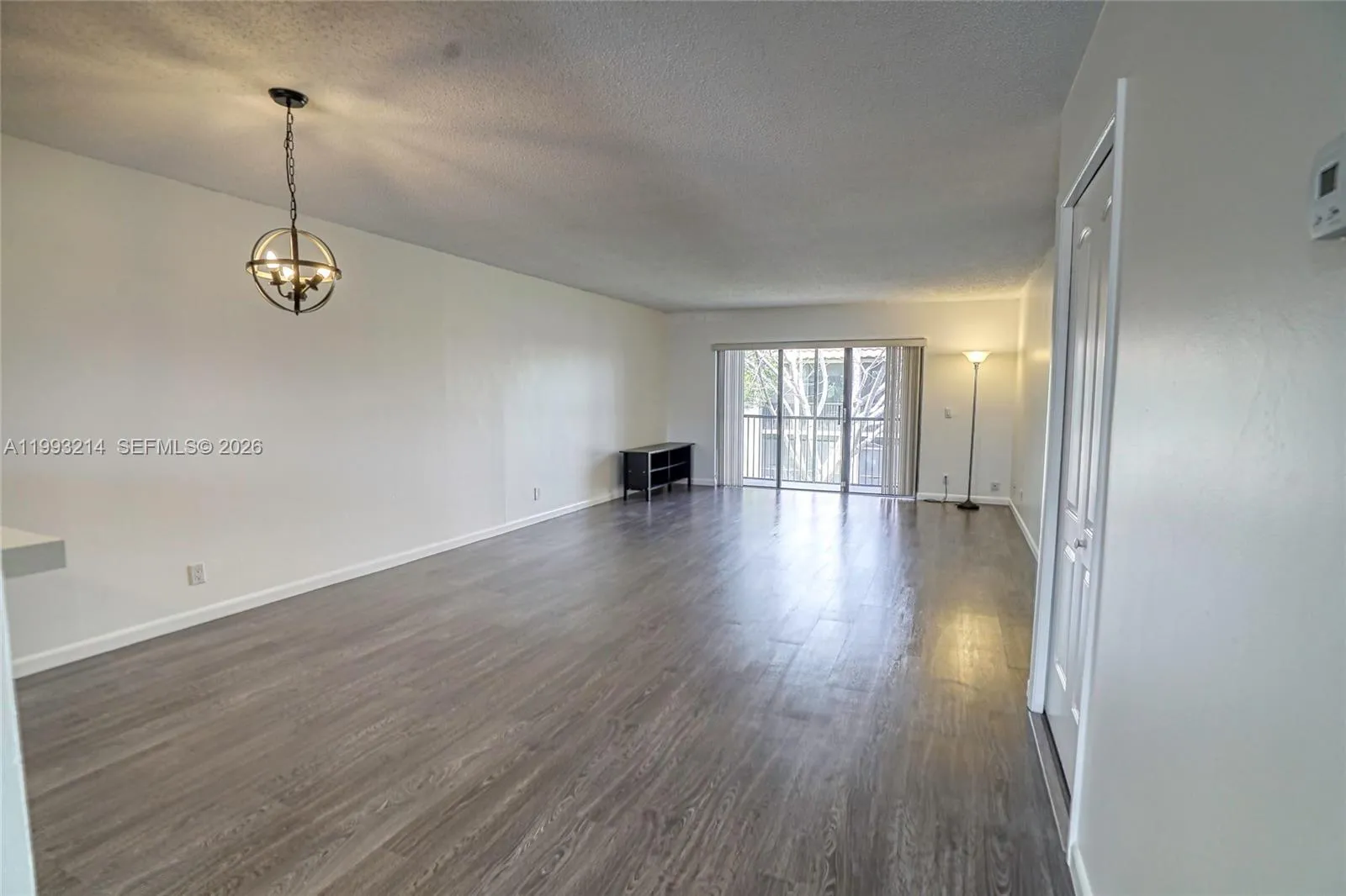434 Lakeview Dr # 205, Weston FL 33326