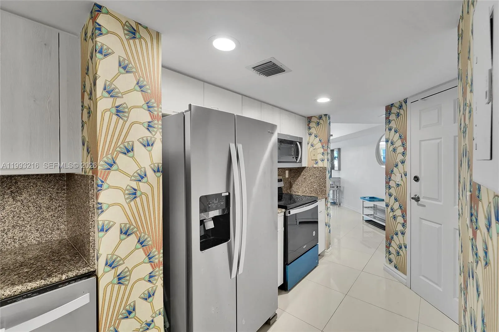 825 Brickell Bay Dr # 2048, Miami FL 33131